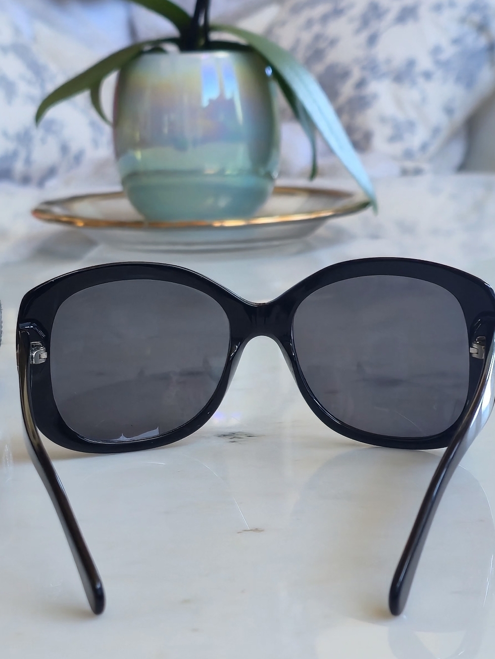 Chanel Classic Black Acetate Polarized Sunglasses - Picture 8 of 16